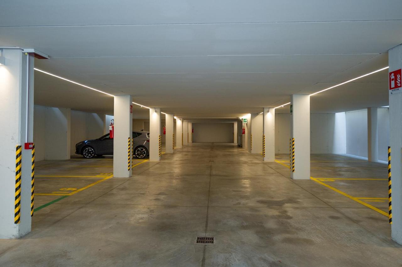 Ah Porticcioli Boutique Apartments San Felice del Benaco Exteriér fotografie