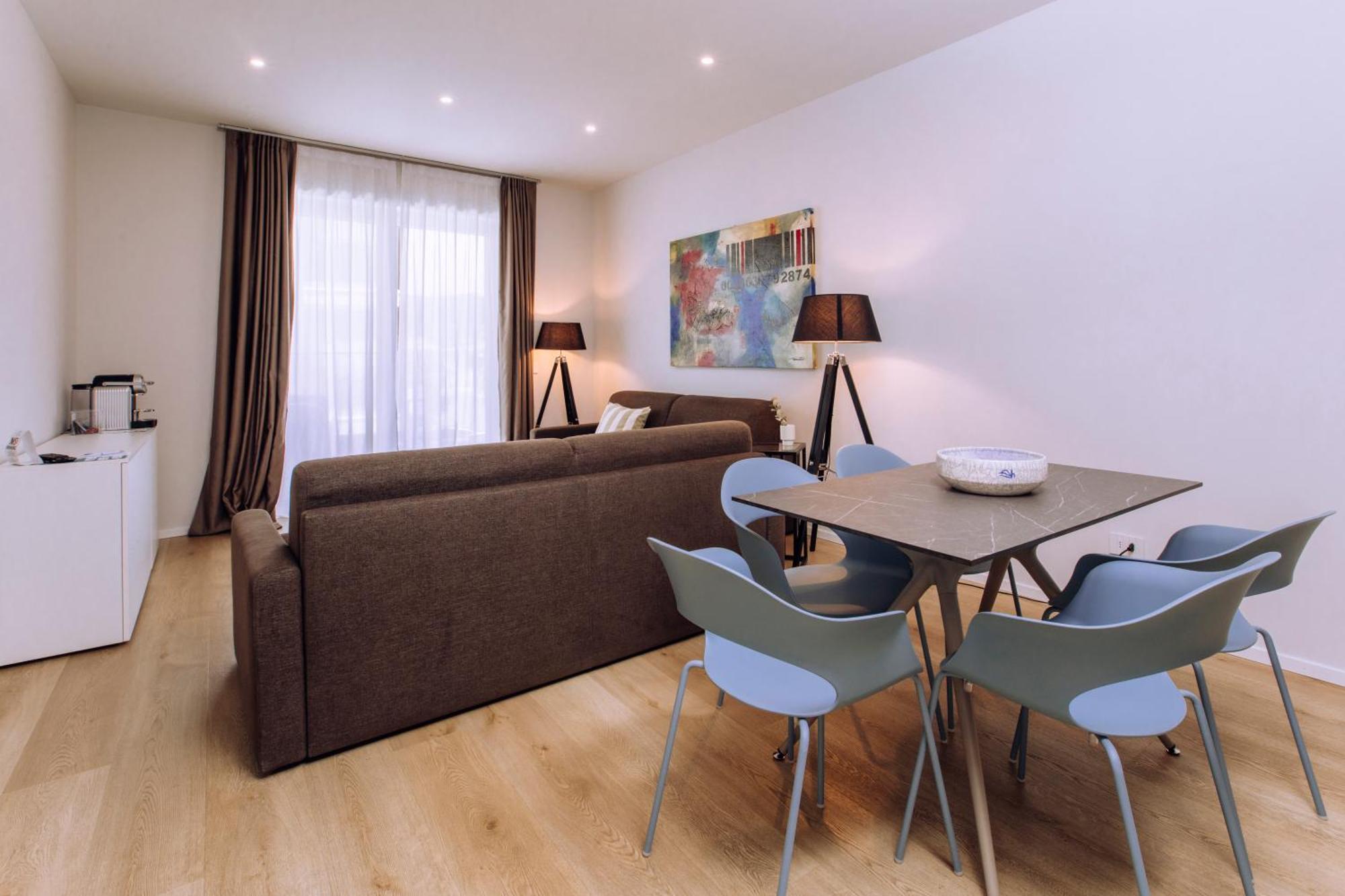 Ah Porticcioli Boutique Apartments San Felice del Benaco Exteriér fotografie