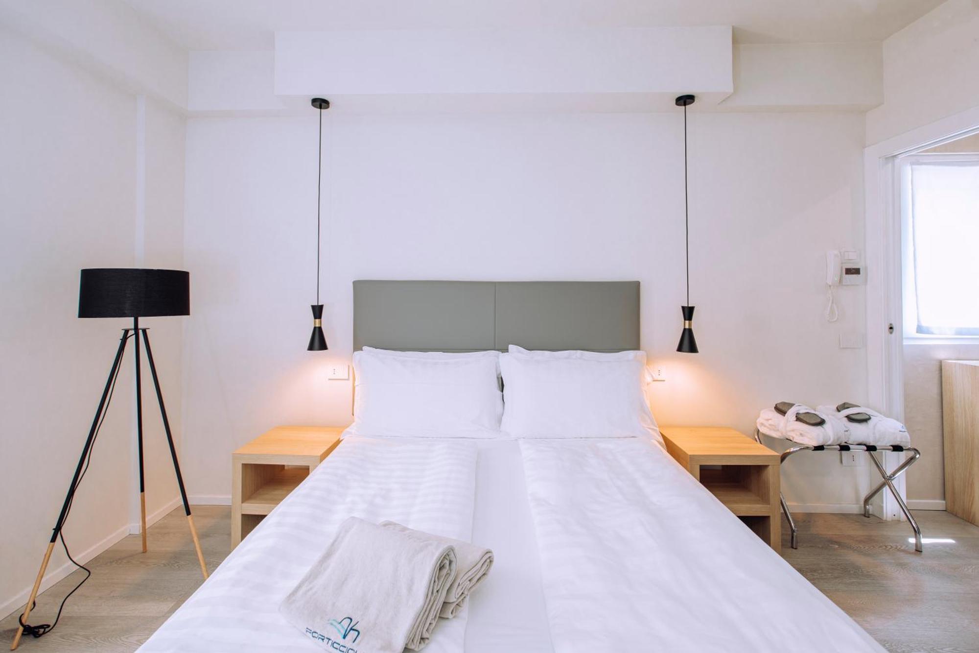 Ah Porticcioli Boutique Apartments San Felice del Benaco Exteriér fotografie